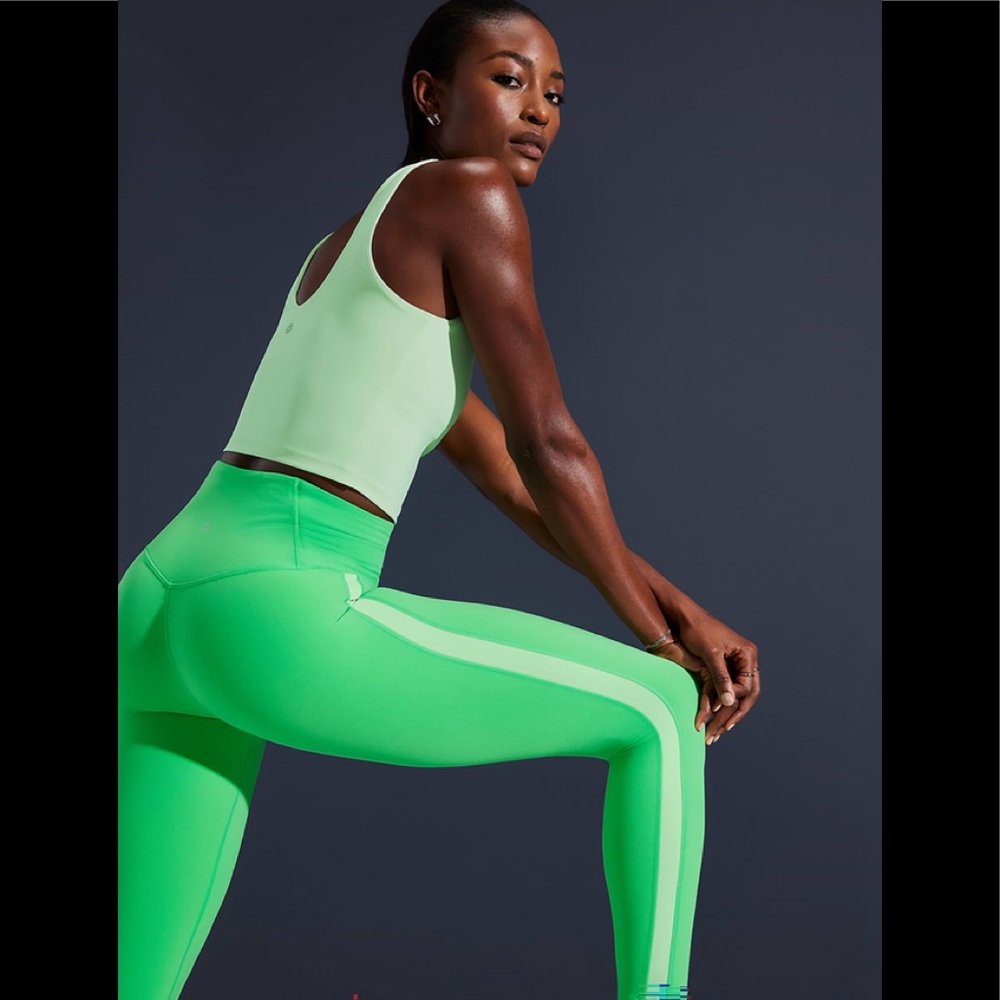 New with tag - Athleta elation 7/8 legging